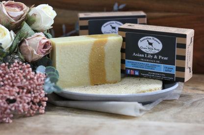 BEST GOATS MILK SOAP - ASIAN LILY WITH PEAR & AVOCADO OIL - FRAGRANCED BODY BAR